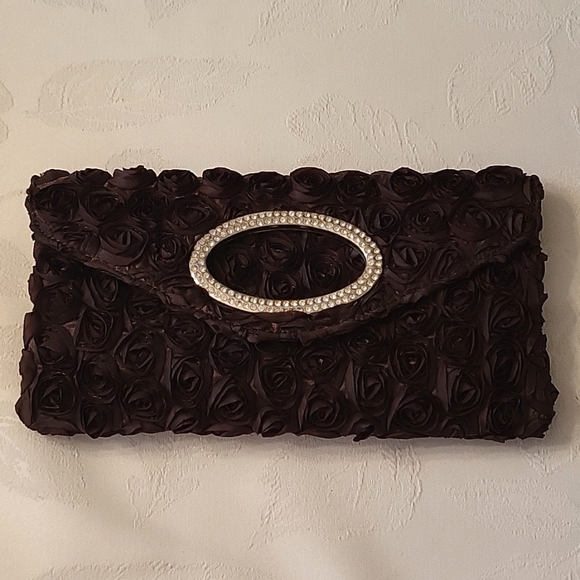 NEW Brown Organza Clutch, Rosettes, Rhinestone Clasp & Silver-tone Strap - Picture 2 of 12